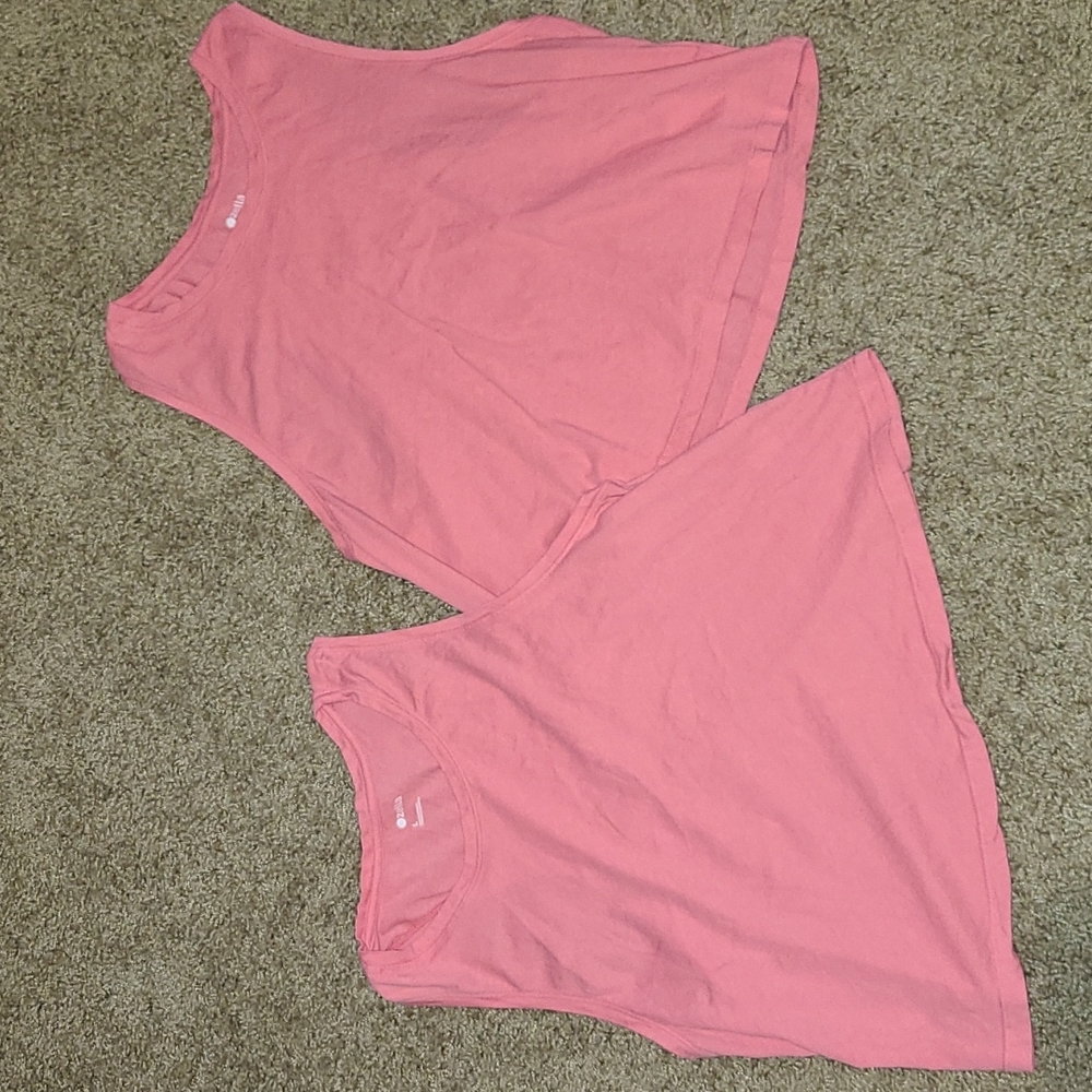 Workout muscle tank